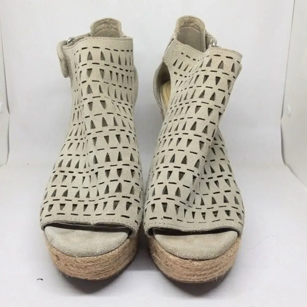 Marc Fisher Helina Size 9M Suede Espadrille Wedges-Taupe-Laser Cut-Peep Toe-Boho